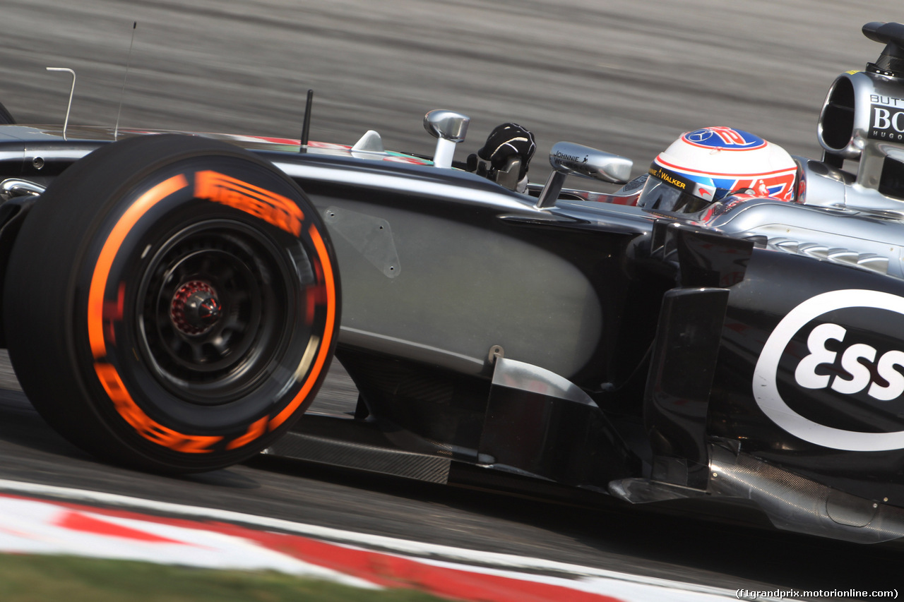 GP MALESIA, 28.03.2014- Prove Libere 1, Jenson Button (GBR) McLaren Mercedes MP4-29