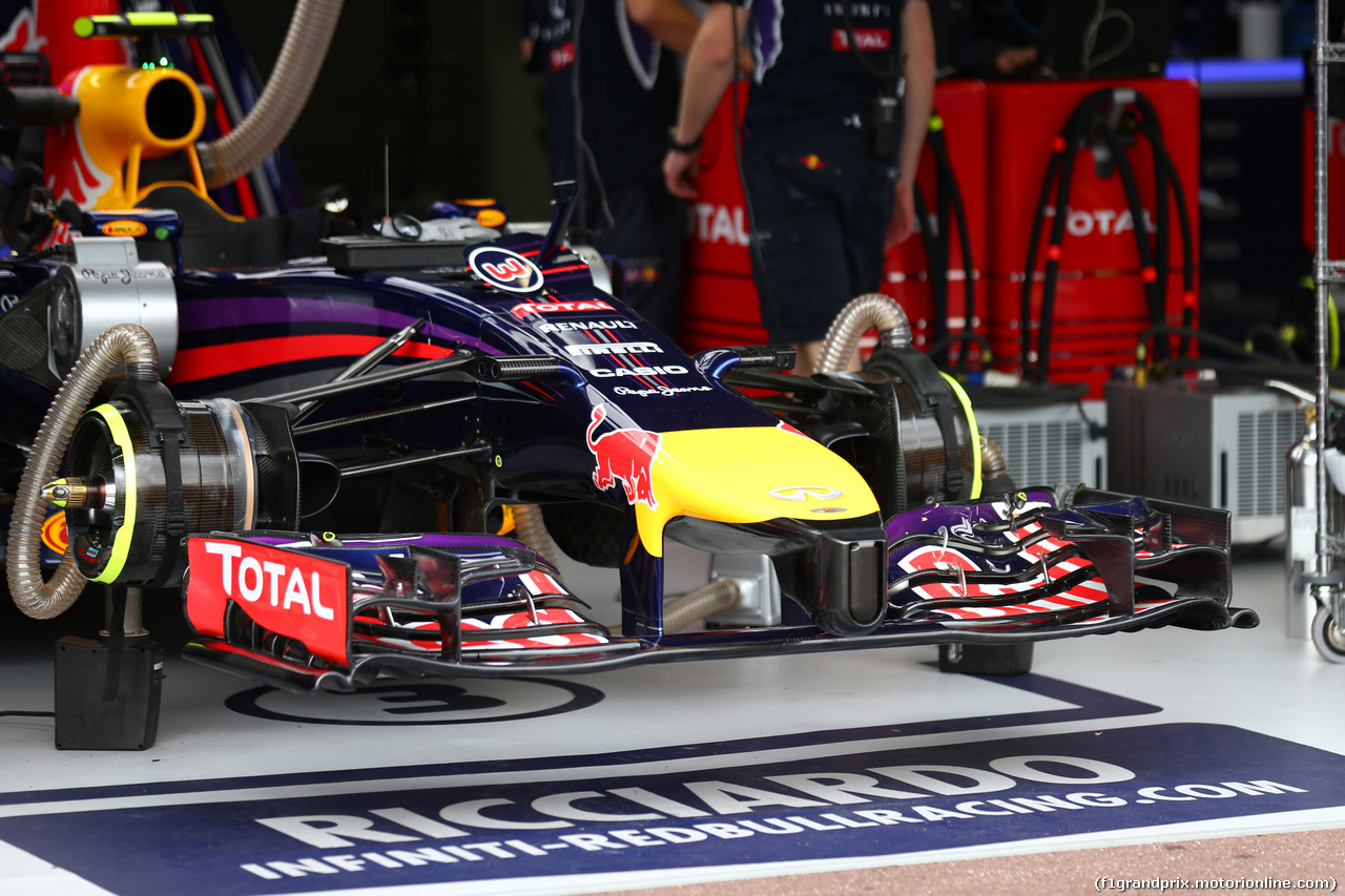 GP MONACO, 22.05.2014- Prove Libere 1, Daniel Ricciardo (AUS) Red Bull Racing RB10
