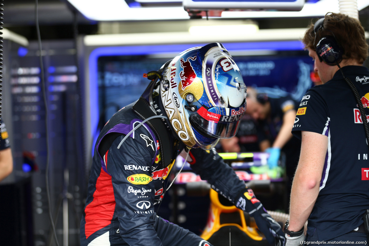 GP MONACO, 22.05.2014- Prove Libere 1, Daniel Ricciardo (AUS) Red Bull Racing RB10