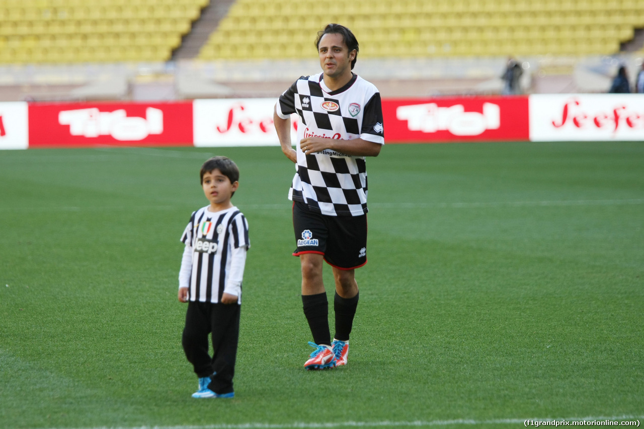 GP MONACO, Felipe Massa (BRA) Williams with his son Felipinho (BRA), at the charity football match.
20.05.2014. Formula 1 World Championship, Rd 6, Monaco Grand Prix, Monte Carlo, Monaco, Tuesday Soccer.