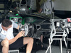 GP MONACO, 21.05.2014- Mechanics Mclaren work on the car