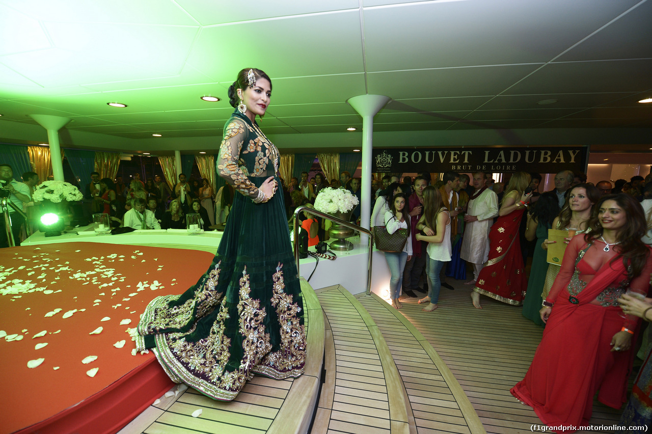 GP MONACO, 22.05.2014- A fashion show at the Signature Monaco Party on the Indian Empress Boat.