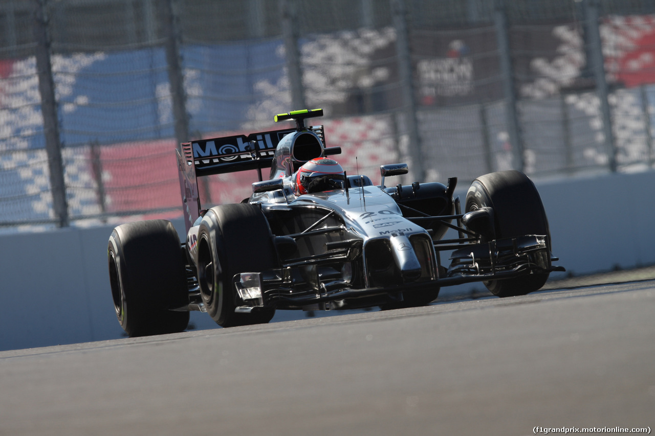 GP RUSSIA, 12.10.2014- Gara, Kevin Magnussen (DEN) McLaren Mercedes MP4-29