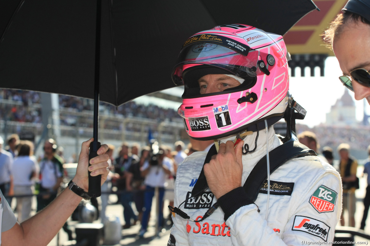 GP RUSSIA, 12.10.2014- Gara, Jenson Button (GBR) McLaren Mercedes MP4-29