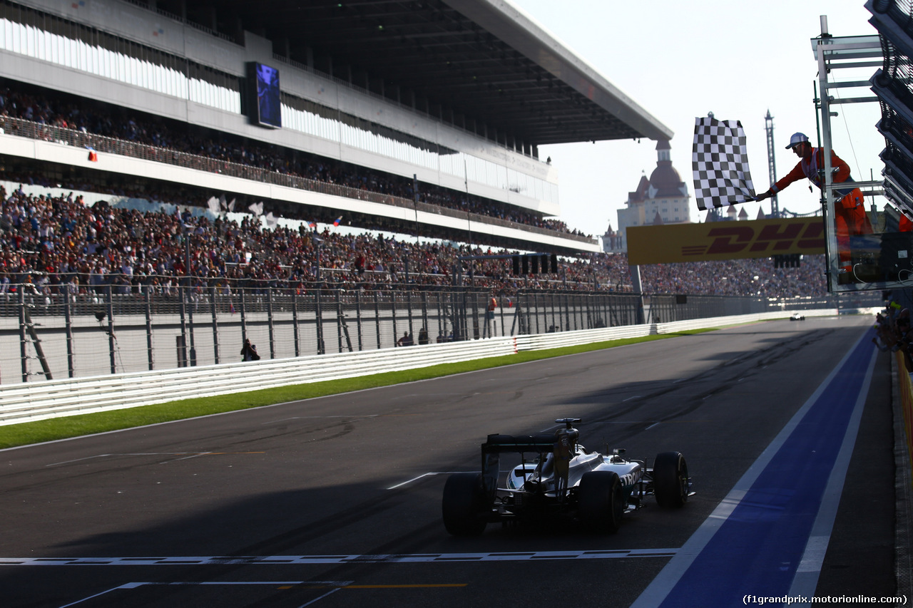 GP RUSSIA, 12.10.2014- Gara, Lewis Hamilton (GBR) Mercedes AMG F1 W05