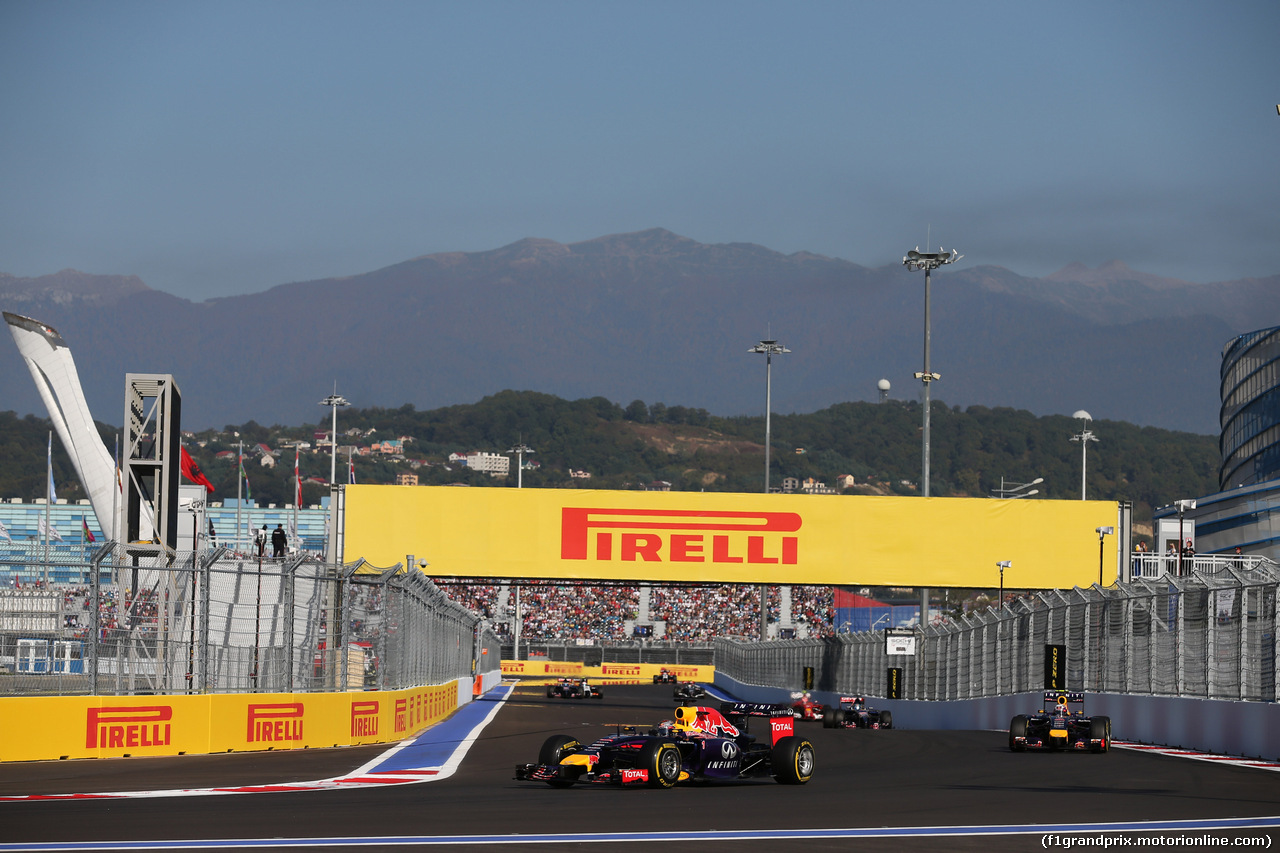 GP RUSSIA, 12.10.2014- Gara, Sebastian Vettel (GER) Infiniti Red Bull Racing RB10