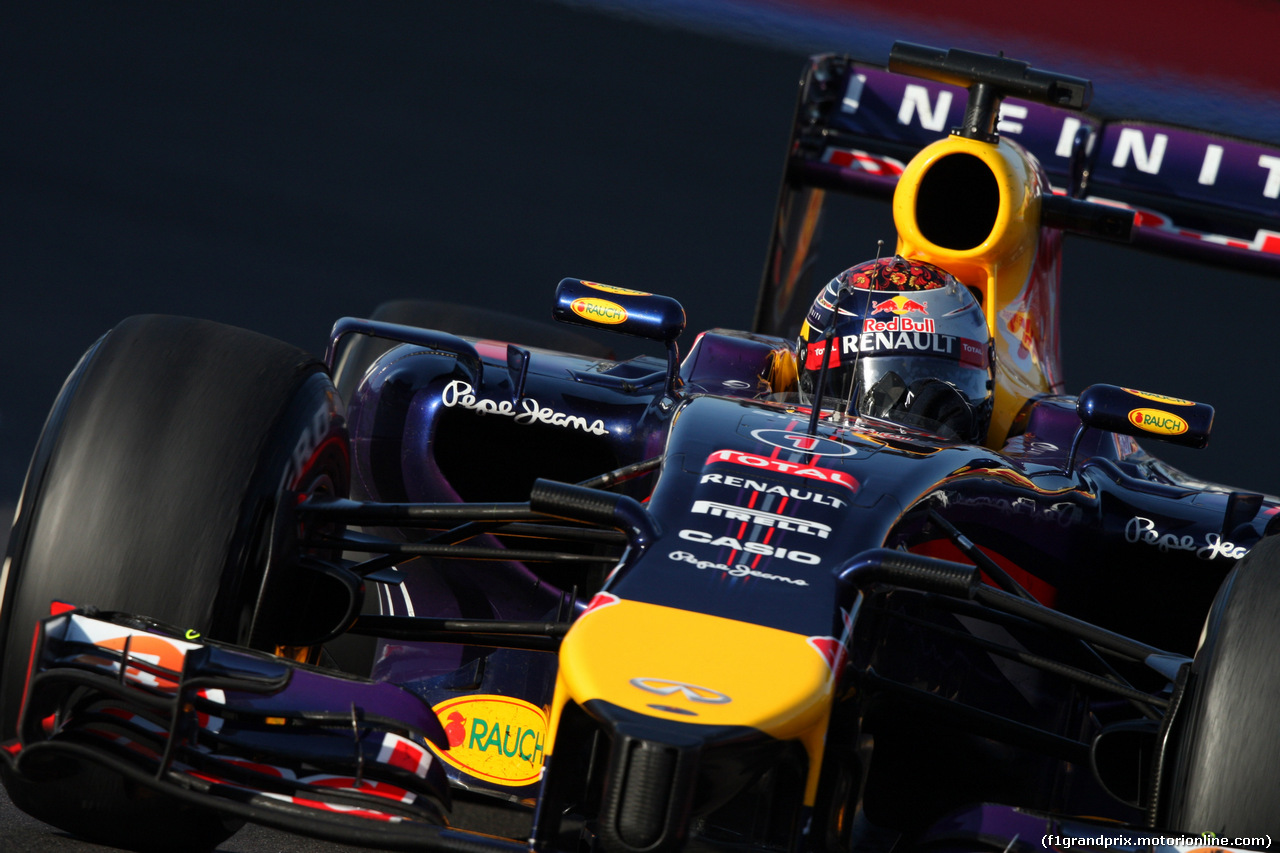 GP RUSSIA, 12.10.2014- Gara, Sebastian Vettel (GER) Infiniti Red Bull Racing RB10
