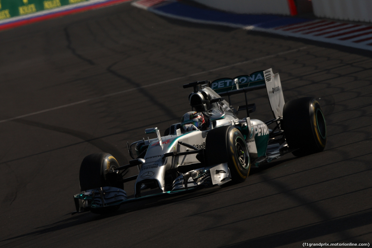 GP RUSSIA, 12.10.2014- Gara, Lewis Hamilton (GBR) Mercedes AMG F1 W05