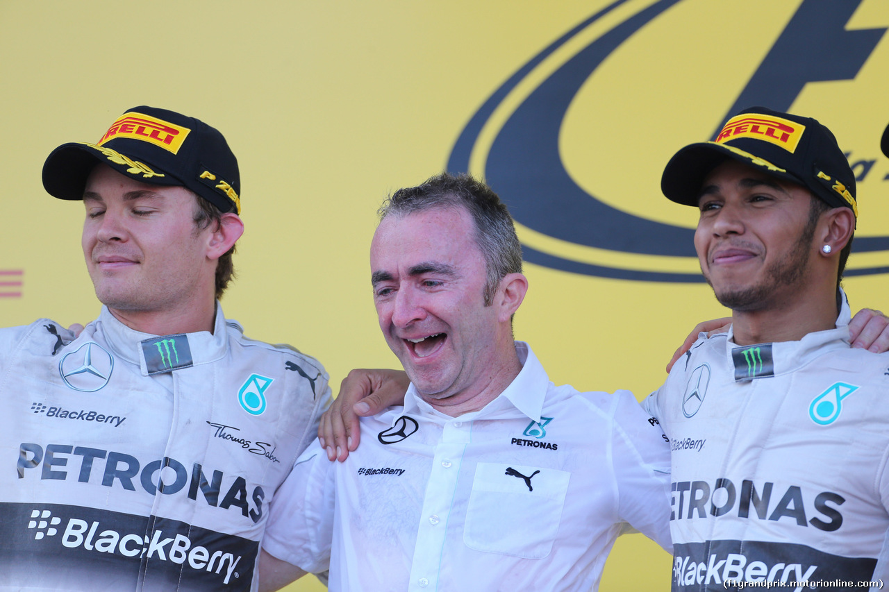 GP RUSSIA, 12.10.2014- Podium, winner Lewis Hamilton (GBR) Mercedes AMG F1 W05, 2nd Nico Rosberg (GER) Mercedes AMG F1 W05 e Paddy Lowe (GBR) Mercedes AMG F1 Executive Director