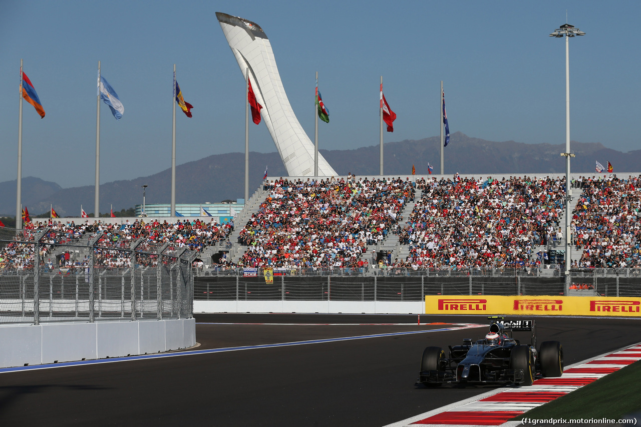 GP RUSSIA, 12.10.2014- Gara, Kevin Magnussen (DEN) McLaren Mercedes MP4-29