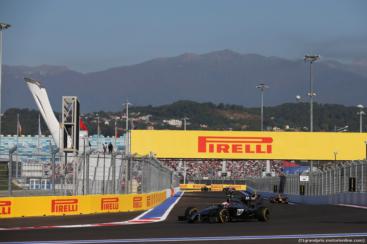 GP RUSSIA, 12.10.2014- Gara, Kevin Magnussen (DEN) McLaren Mercedes MP4-29
