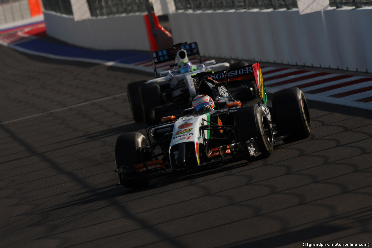GP RUSSIA, 12.10.2014- Gara, Sergio Perez (MEX) Sahara Force India F1 Team VJM07