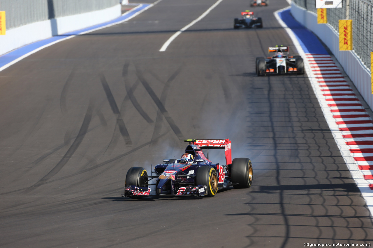 GP RUSSIA, 12.10.2014- Gara, Daniil Kvyat (RUS) Scuderia Toro Rosso STR9