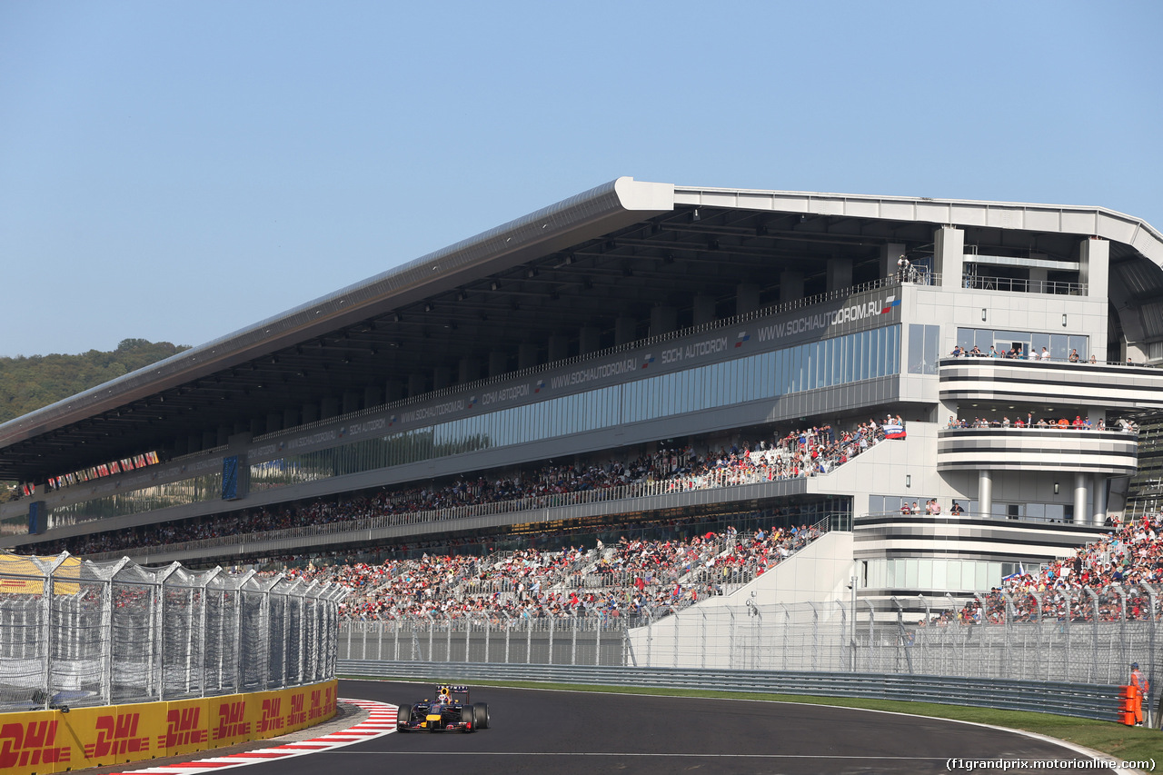 GP RUSSIA, 12.10.2014- Gara, Daniel Ricciardo (AUS) Infiniti Red Bull Racing RB10
