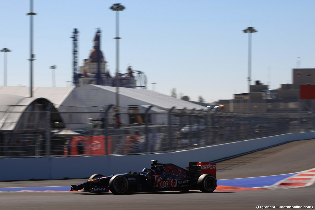 GP RUSSIA, 11.10.2014- Prove Libere 3, Jean-Eric Vergne (FRA) Scuderia Toro Rosso STR9