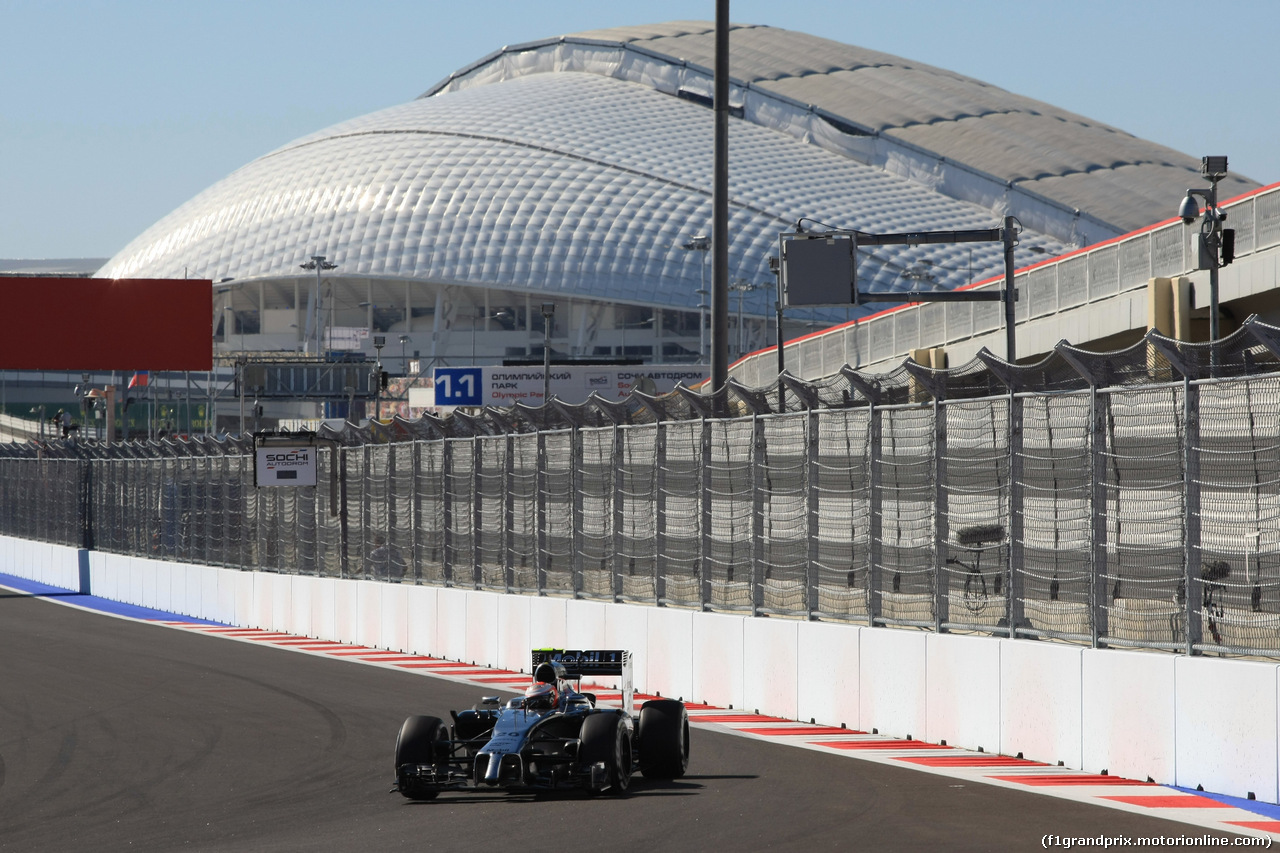 GP RUSSIA, 11.10.2014- Prove Libere 3, Kevin Magnussen (DEN) McLaren Mercedes MP4-29