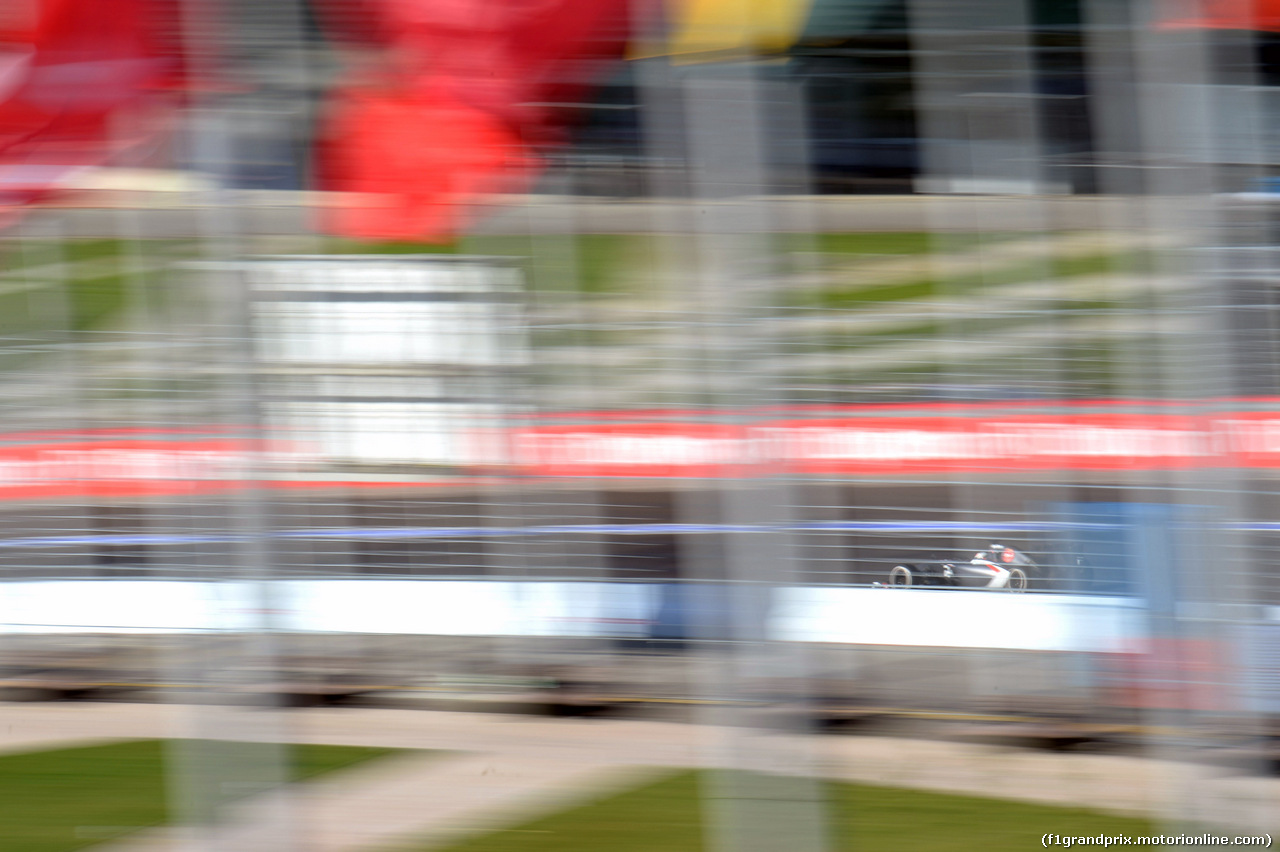 GP RUSSIA, 11.10.2014- Prove Libere 3, Adrian Sutil (GER) Sauber F1 Team C33