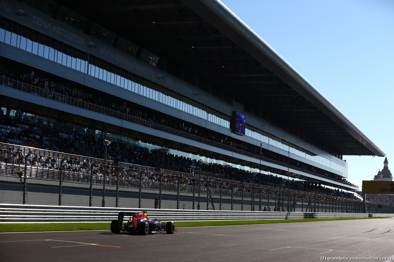 GP RUSSIA, 11.10.2014- Qualifiche, Daniel Ricciardo (AUS) Infiniti Red Bull Racing RB10