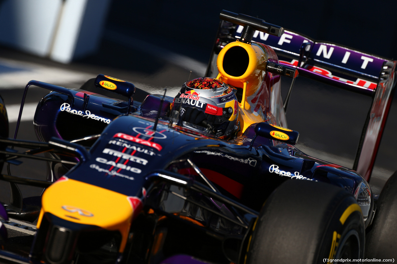 GP RUSSIA, 11.10.2014- Qualifiche, Sebastian Vettel (GER) Infiniti Red Bull Racing RB10