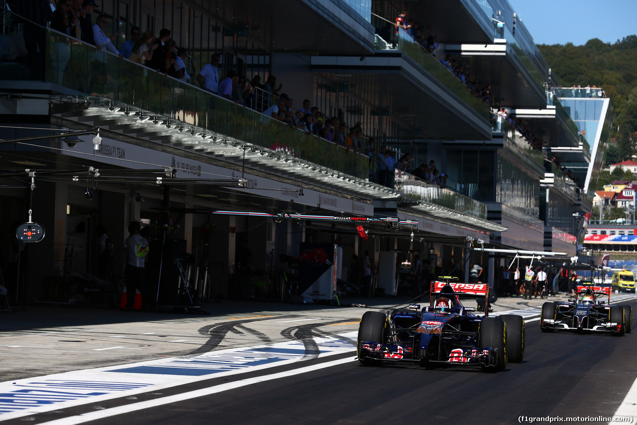 GP RUSSIA, 11.10.2014- Qualifiche, Daniil Kvyat (RUS) Scuderia Toro Rosso STR9