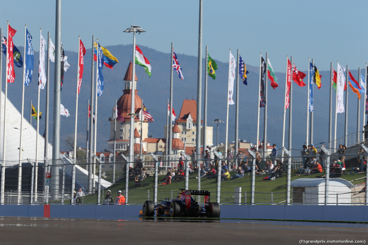GP RUSSIA, 11.10.2014- Qualifiche, Sebastian Vettel (GER) Infiniti Red Bull Racing RB10