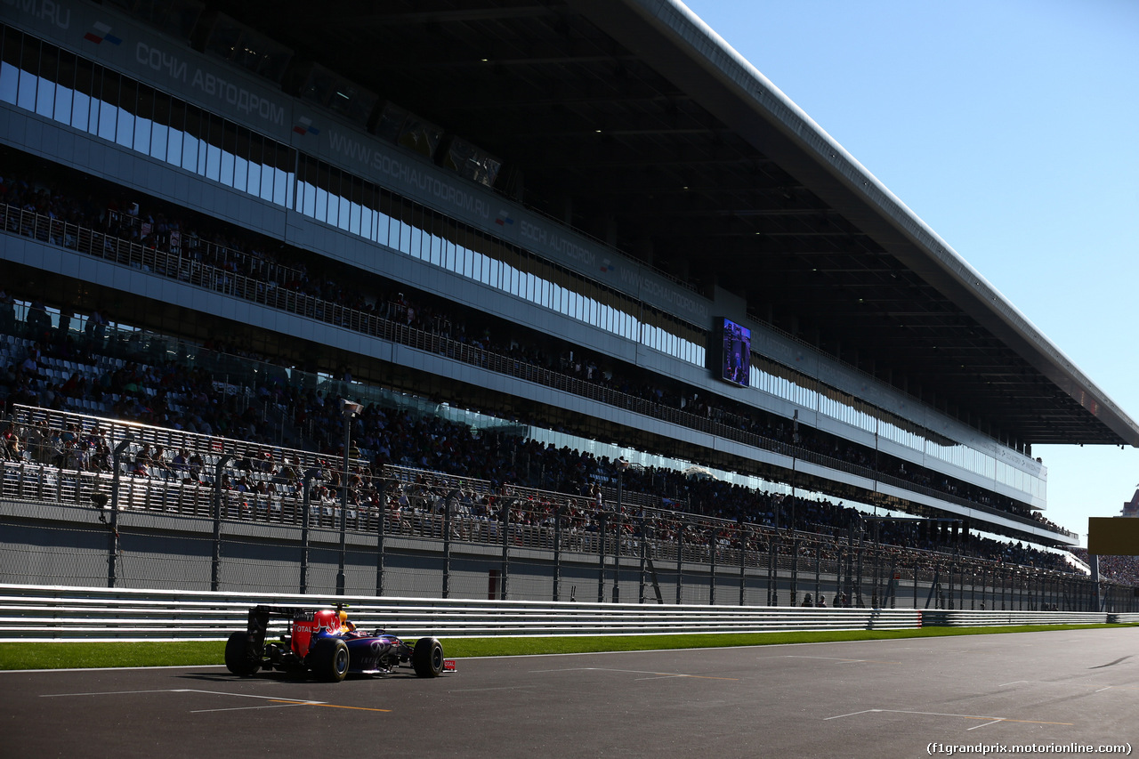 GP RUSSIA, 11.10.2014- Qualifiche, Daniel Ricciardo (AUS) Infiniti Red Bull Racing RB10