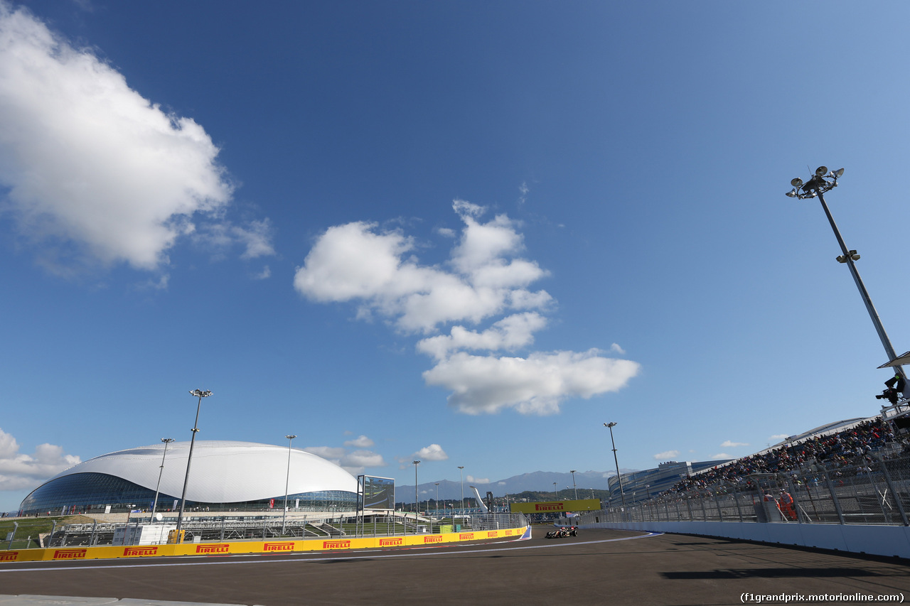 GP RUSSIA, 10.10.2015- Prove Libere 1, Romain Grosjean (FRA) Lotus F1 Team E22