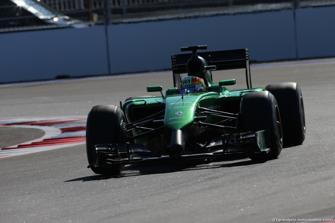 GP RUSSIA, 10.10.2015- Prove Libere 1, Roberto Merhi (ESP) Caterham F1 Team Test Driver