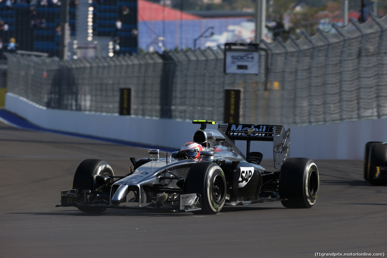 GP RUSSIA, 10.10.2015- Prove Libere 1, Kevin Magnussen (DEN) McLaren Mercedes MP4-29