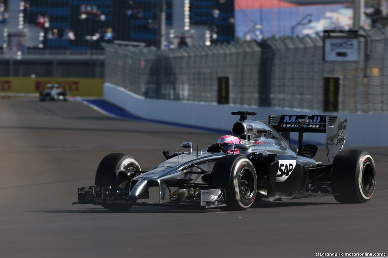 GP RUSSIA, 10.10.2015- Prove Libere 1, Jenson Button (GBR) McLaren Mercedes MP4-29