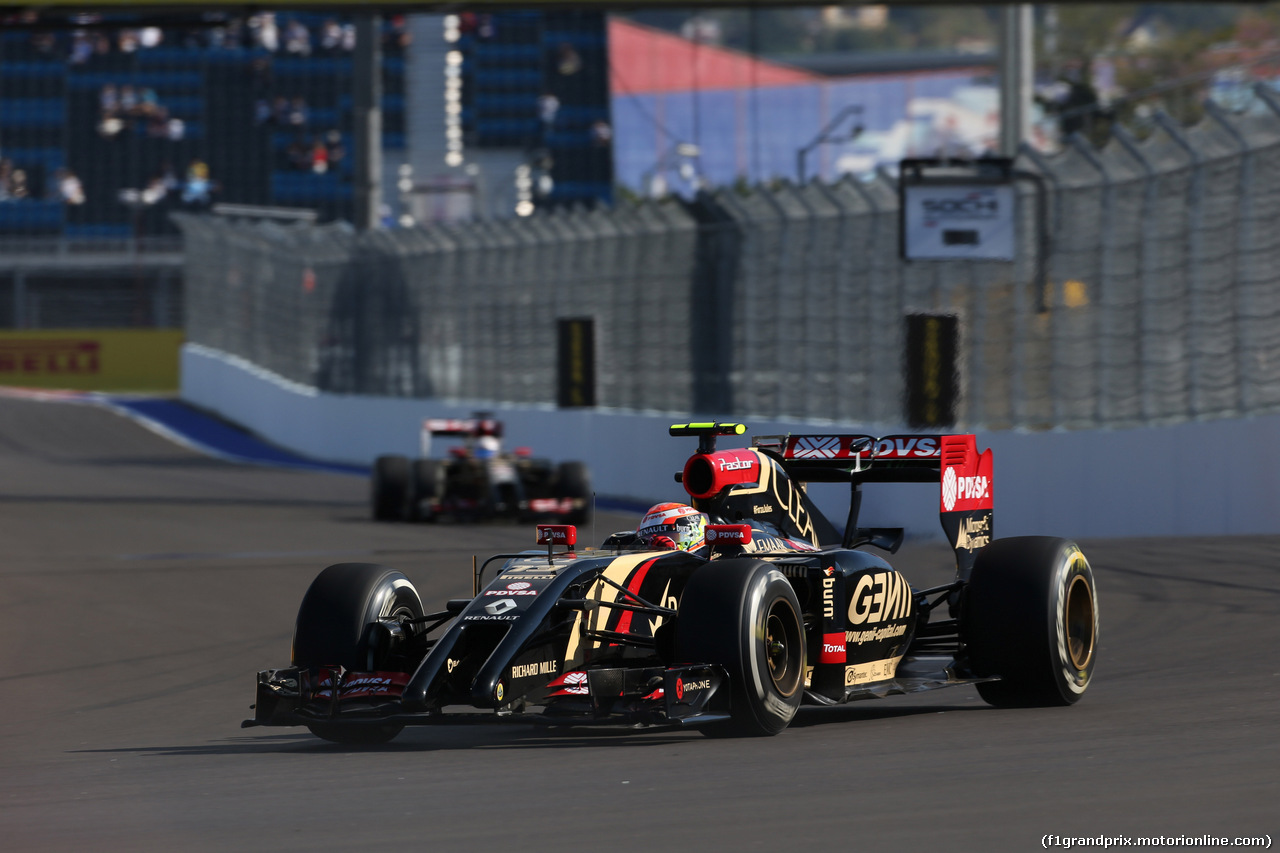 GP RUSSIA, 10.10.2015- Prove Libere 1, Pastor Maldonado (VEN) Lotus F1 Team, E22
