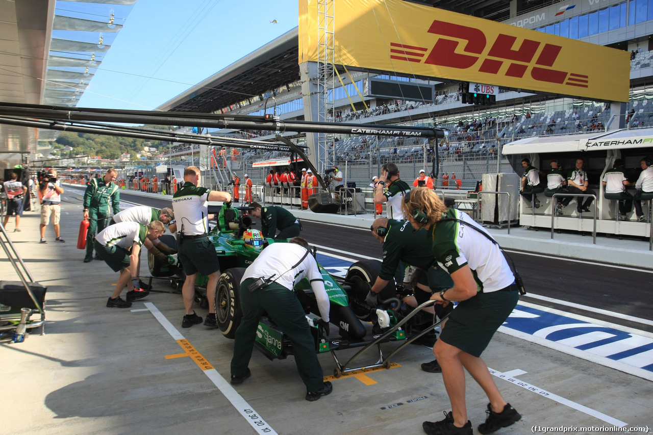GP RUSSIA, 10.10.2015- Prove Libere 1, Roberto Merhi (ESP) Caterham F1 Team Test Driver