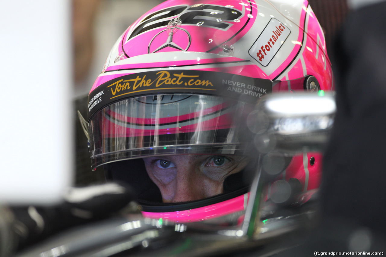 GP RUSSIA, 10.10.2015- Prove Libere 1, Jenson Button (GBR) McLaren Mercedes MP4-29