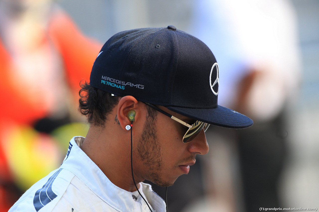 GP RUSSIA, 10.10.2015- Prove Libere 1, Lewis Hamilton (GBR) Mercedes AMG F1 W05