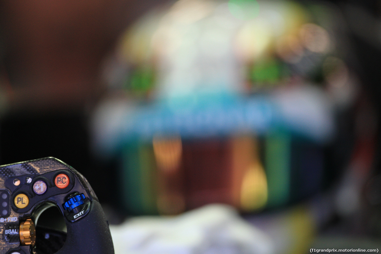 GP RUSSIA, 10.10.2015- Prove Libere 1, Lewis Hamilton (GBR) Mercedes AMG F1 W05
