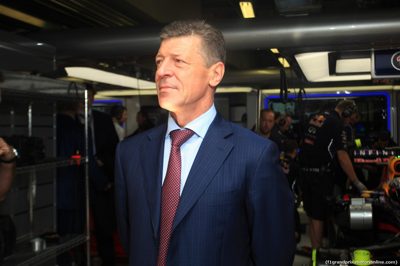 GP RUSSIA, 10.10.2015- Prove Libere 1, Dmitry Kozak (RUS) Russian Deputy Prime Minister