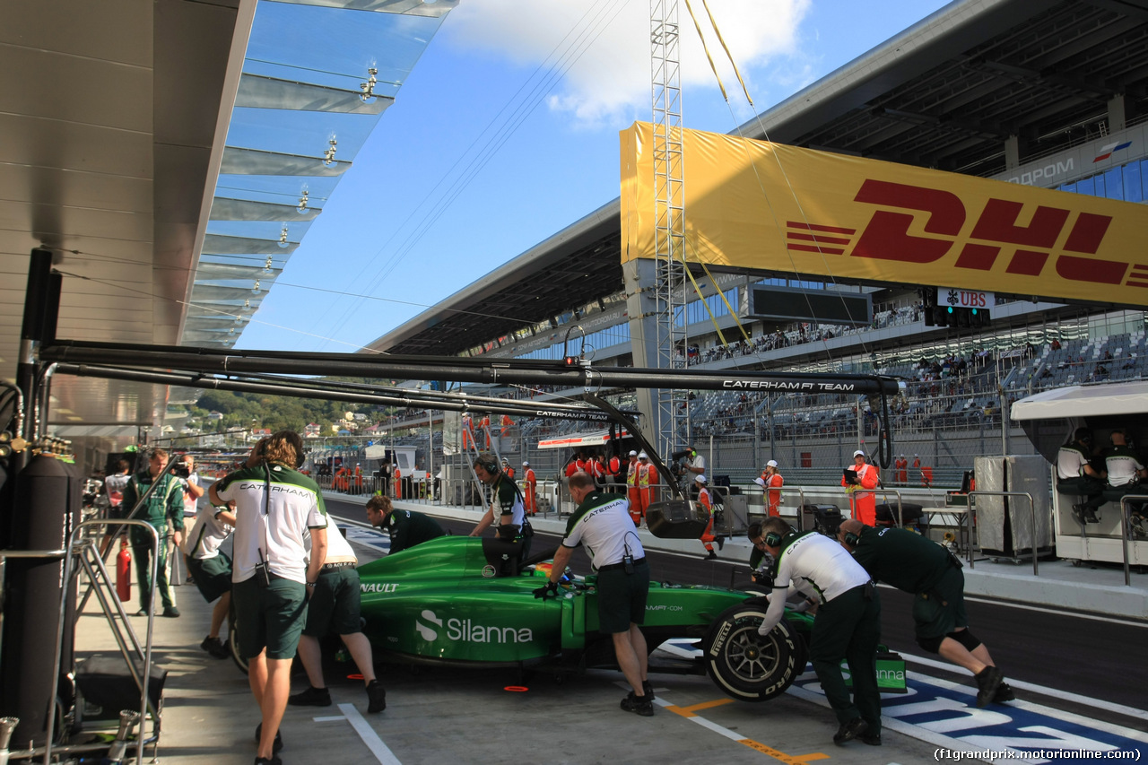 GP RUSSIA, 10.10.2015- Prove Libere 1, Roberto Merhi (ESP) Caterham F1 Team Test Driver