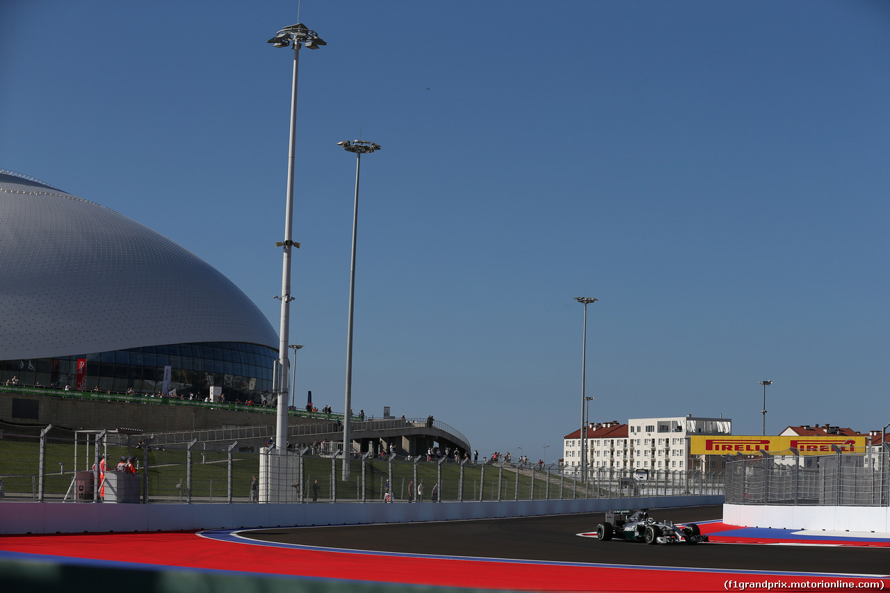 GP RUSSIA, 10.10.2015- Prove Libere 1, Lewis Hamilton (GBR) Mercedes AMG F1 W05