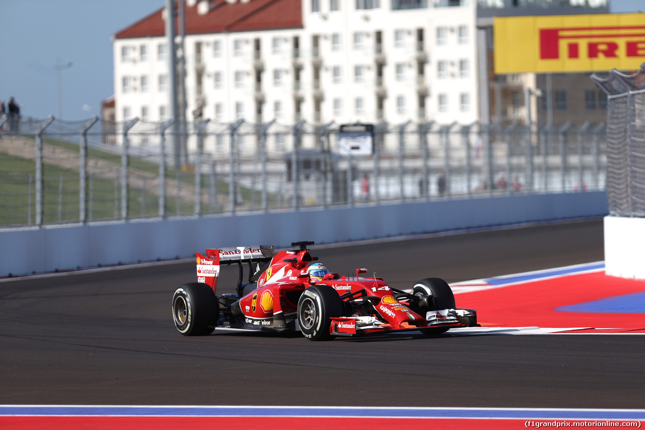 GP RUSSIA, 10.10.2015- Prove Libere 1, Fernando Alonso (ESP) Ferrari F14T