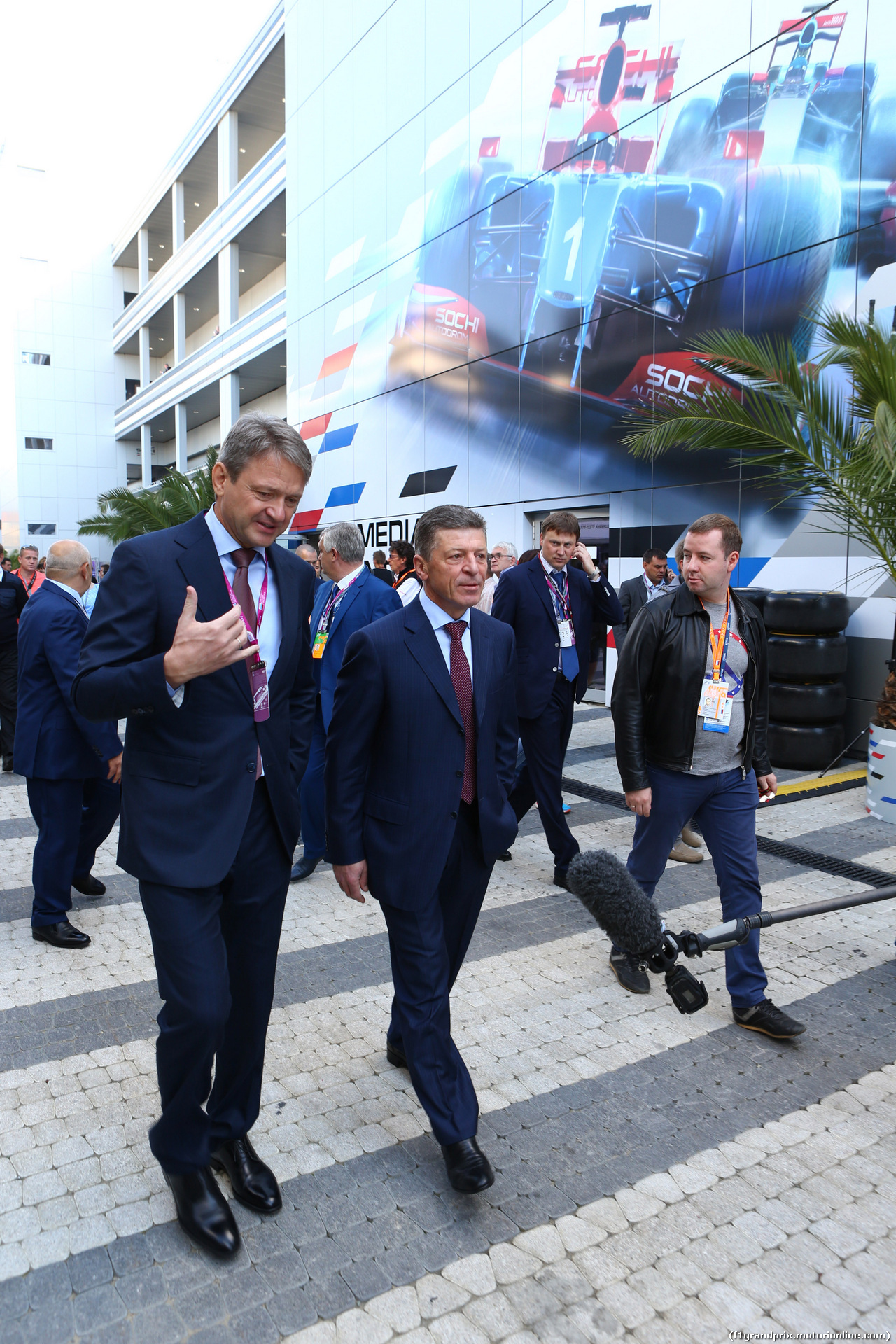 GP RUSSIA, 10.10.2015- Prove Libere 1, Dmitry Kozak (RUS) Russian Deputy Prime Minister