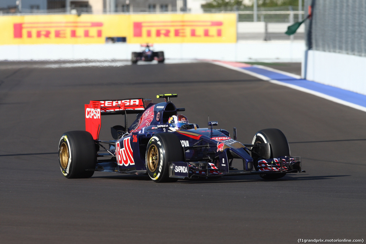 GP RUSSIA, 10.10.2015- Prove Libere 1, Daniil Kvyat (RUS) Scuderia Toro Rosso STR9
