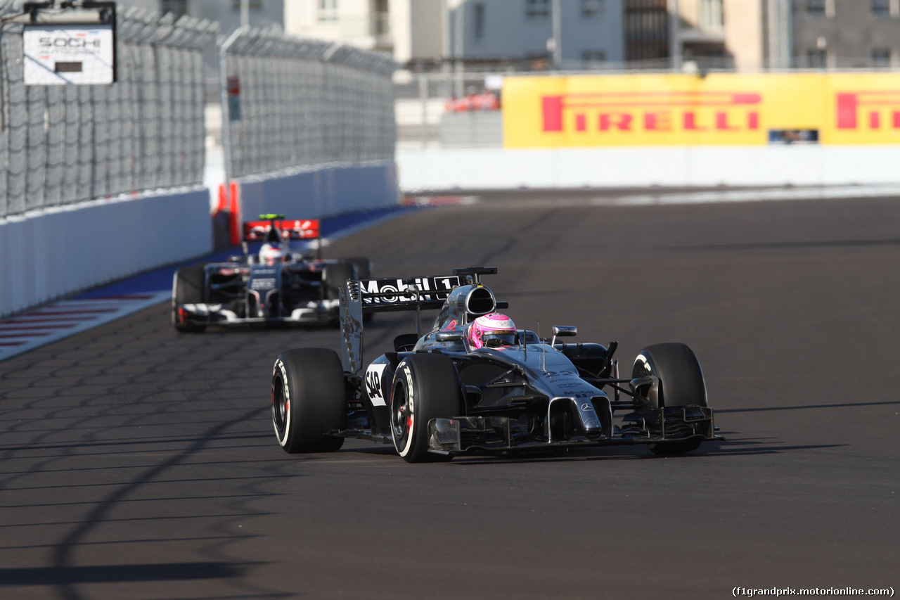 GP RUSSIA, 10.10.2015- Prove Libere 1, Jenson Button (GBR) McLaren Mercedes MP4-29