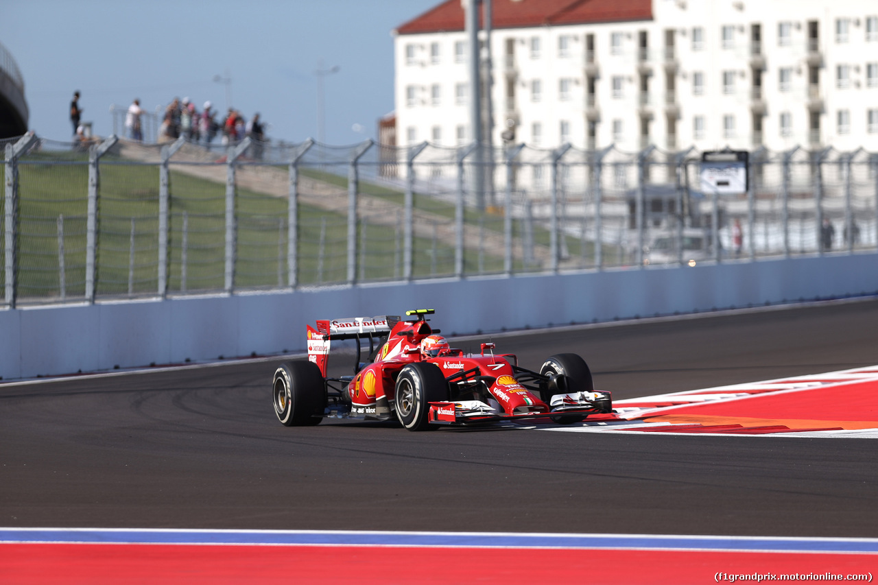 GP RUSSIA, 10.10.2015- Prove Libere 1, Kimi Raikkonen (FIN) Ferrari F14T