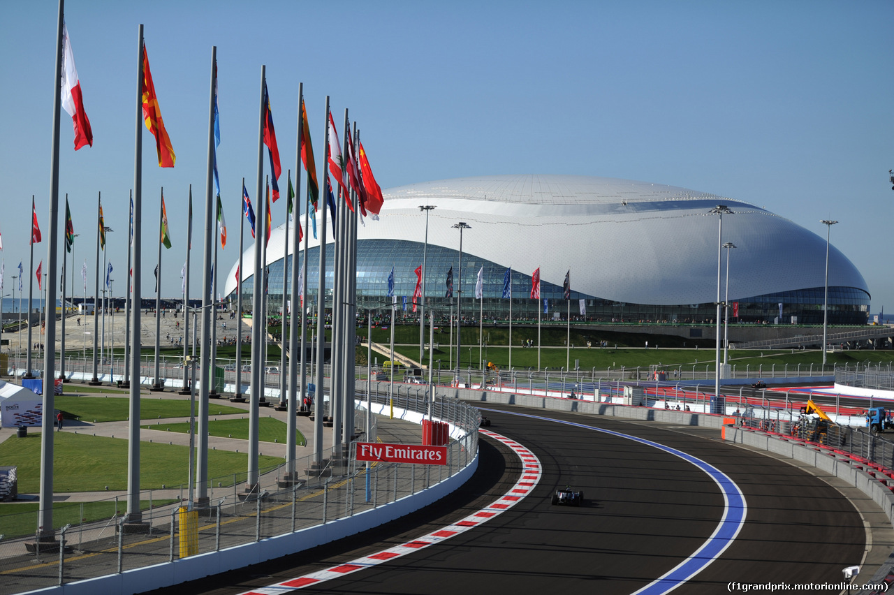 GP RUSSIA, 10.10.2015- Prove Libere 1, 37