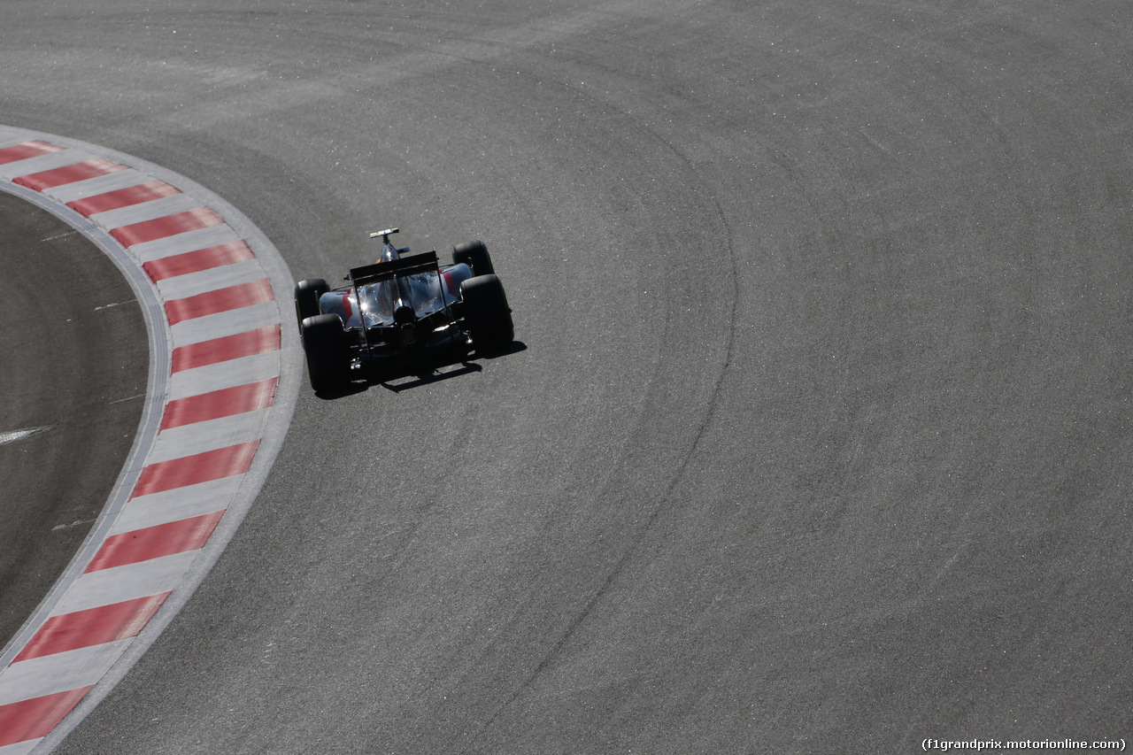 GP RUSSIA, 10.10.2015- Prove Libere 2, Esteban Gutierrez (MEX) Sauber F1 Team C33