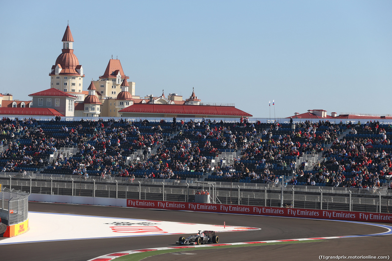 GP RUSSIA, 10.10.2015- Prove Libere 2, Adrian Sutil (GER) Sauber F1 Team C33