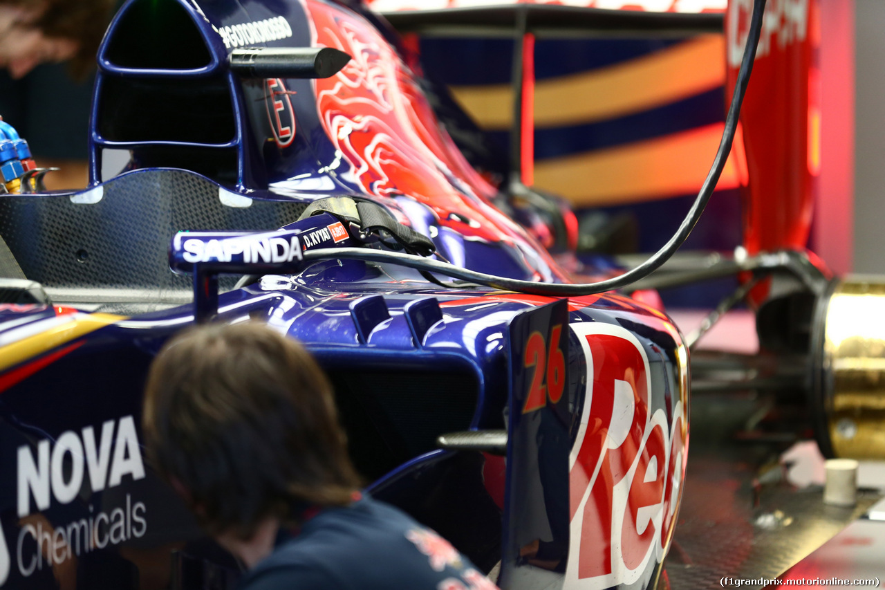 GP RUSSIA, 10.10.2015- Prove Libere 2, Scuderia Toro Rosso STR9 Tech Detail