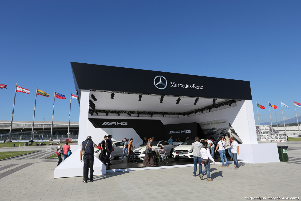 GP RUSSIA, 10.10.2015- Prove Libere 2, Mercedes AMG fan Area