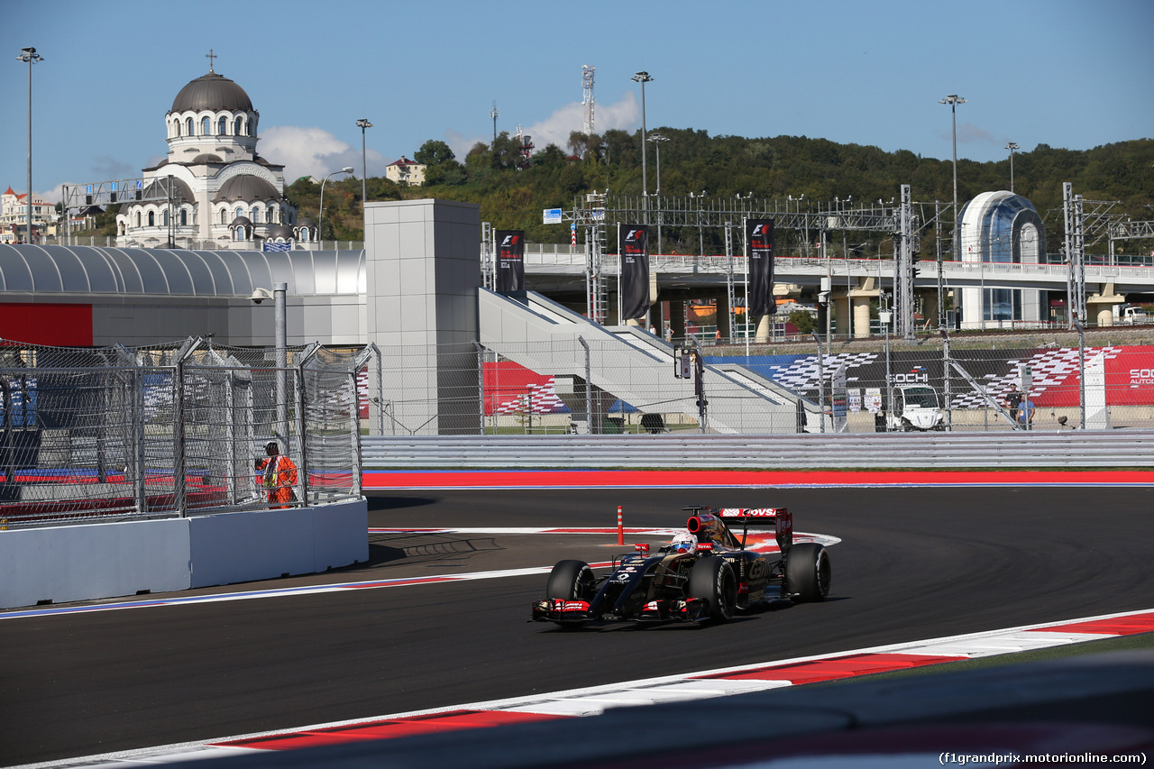 GP RUSSIA, 10.10.2015- Prove Libere 2, Romain Grosjean (FRA) Lotus F1 Team E22