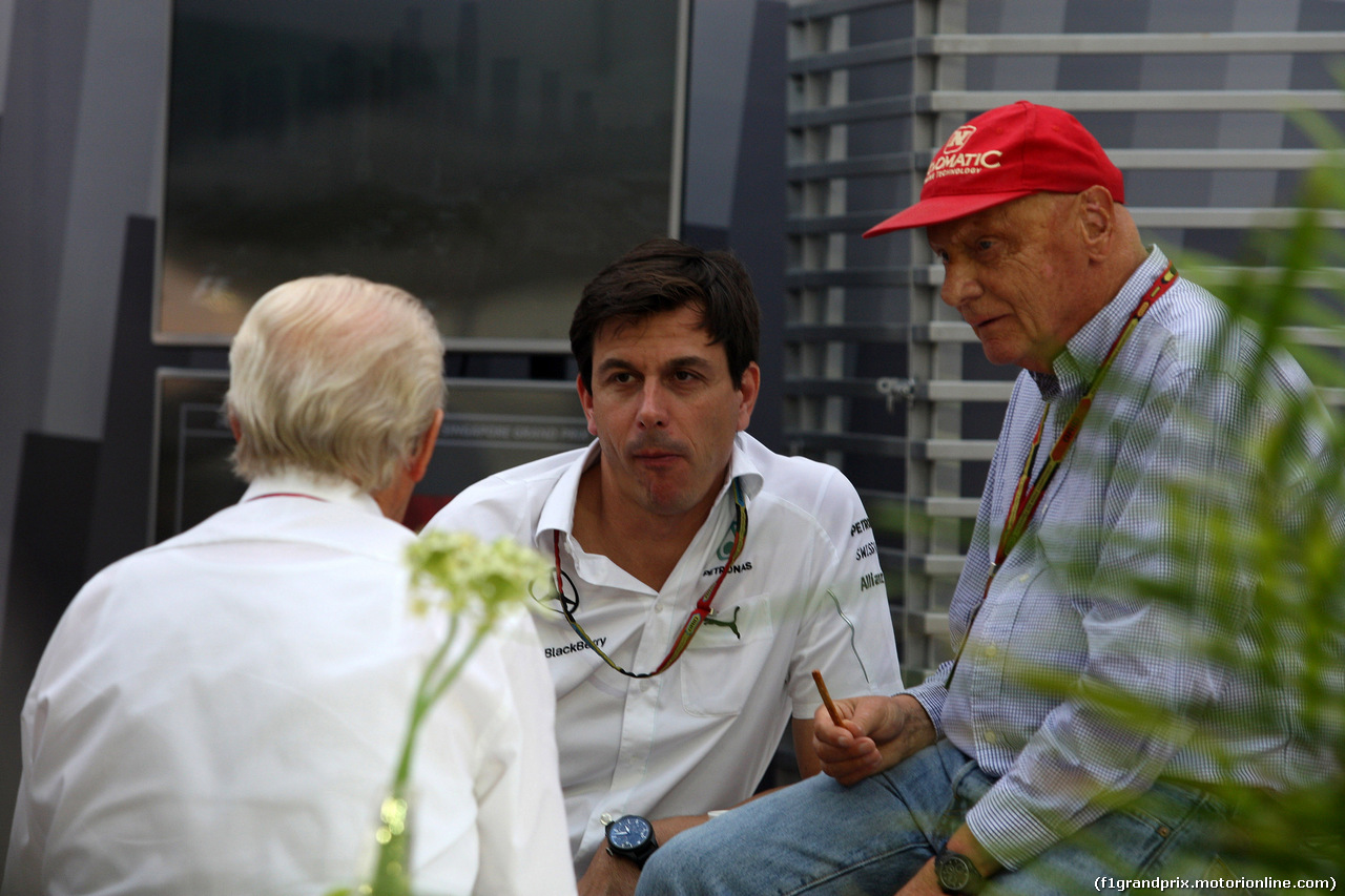 GP SINGAPORE, 21.09.2014 - Toto Wolff (GER) Mercedes AMG F1 Shareholder e Executive Director e Nikki Lauda (AU), Mercedes